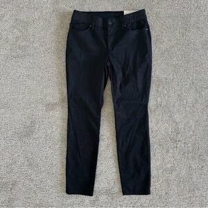 Chico’s Secret Stretch Smoothing Jegging‎ Size 00P/US 2P